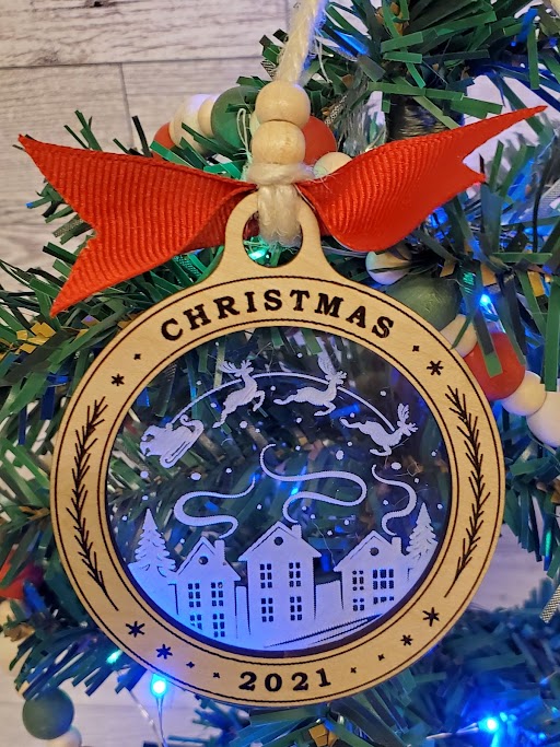 Christmas with a light wreath - Clear